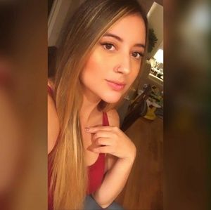 Meet your Posher, Daniela